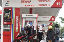 Ekonomi kemarin, soal skema "blending" BBM hingga pendirian bank emas