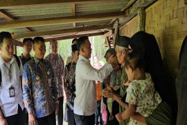 Menteri Wihaji kunjungi keluarga rentan stunting di Gunungkidul