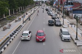 Potret pengendara Kota Kendari Page 2 Small