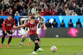 Milan tundukkan Juve 2-1 untuk ke final Super Coppa Italia