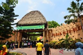 Wisata Bahari Lamongan beri diskon khusus untuk pelajar