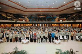 Rektor Unair lepas 2.961 mahasiswa untuk jalankan program KKN-BBK