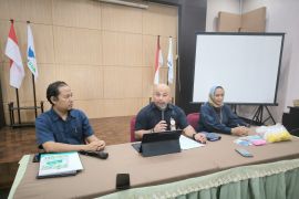 Diduga jual obat setelan, BBPOM Serang tindak apotek di Cilegon