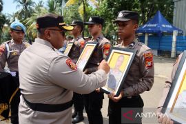 Akibat narkoba-desersi, tujuh personel Polres Kepulauan Seribu dipecat