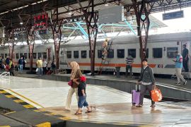 KAI Purwokerto berangkatkan 275.845 penumpang pada Natal-Tahun Baru