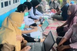 Puskesmas Tangerang gelar pemeriksaan penyakit tidak menular lansia