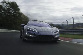 BYD secara resmi memulai pengiriman Yangwang U7