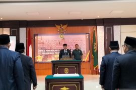 Ketua Pengadilan se-Sumbar tandatangani pakta integritas 2025 (Video)