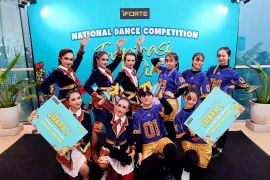 Clique dan Sogenzi juara 1 National Dance Competition regional Surabaya