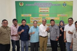 Ketum baru FOPI silaturahim KONI Sumut