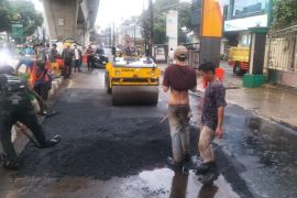 Jalan Ciledug Raya yang ambles sudah diperbaiki
