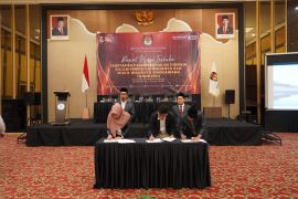 KPU Singkawang tetapkan TCM dan Muhammadin pemenang Pilkada 2024