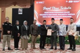 KPU tetapkan Mohan-Mujib sebagai Wali Kota Mataram terpilih 2025-2030