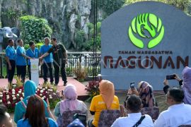 Peluncuran logo dan maskot Taman Margasatwa Ragunan