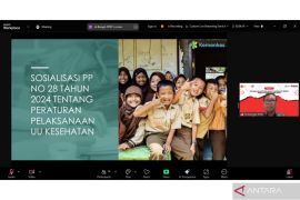 Kemenkes ajak masyarakat turut sosialisikan bahaya rokok dengan stiker yang kreatif