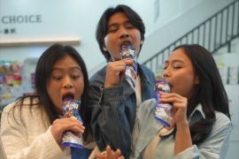 Inovasi baru Frostbite Cookies dan Cream Stik hadir dengan Ekstra Cookies