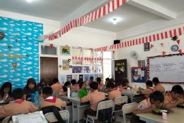 Pemkot Surabaya jalankan program MBG tahap awal di lima sekolah
