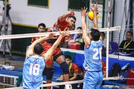 Surabaya Samator kalahkan Palembang Bank Sumsel Babel