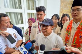 Muhaimin: Tidak mampu bayar sekolah lapor pemerintah