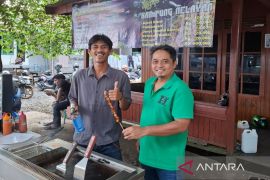 Kotabaru DPRD member supports Kampung Nelayan culinary tourism to be developed
