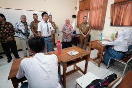 18 SMA, SMK, dan SLB di Jawa Timur telah jalankan Program MBG