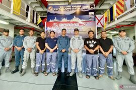 Bakamla serahkan kru kapal Malaysia yang tenggelam kepada KSOP