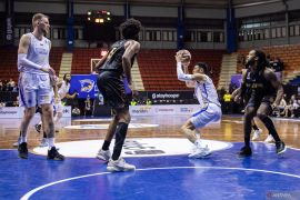 Prawira Bandung kesulitan tembakan jarak jauh pada dua laga perdana IBL 2025