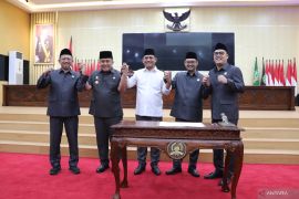 DPRD Kabupaten Bekasi menetapkan pemenang Pilkada 2024