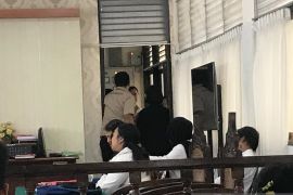 Lima pengeroyok ibu hamil hadapi sidang perdana di PN Denpasar