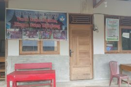 Mentawai tekan buta huruf dengan program pendidikan kesetaraan