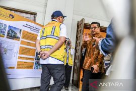 Kunjungan Menteri Luar Negeri di Bandung