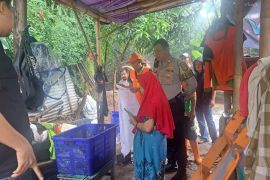 Mayat bayi ditemukan di sodetan Kali Grogol, Jakarta Selatan