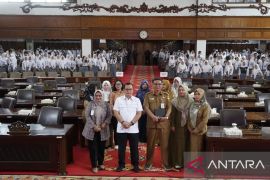 DPRD Jambi edukasi pelajar SMA tentang tugas dan tanggungjawab anggota dewan