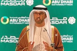 UEA meluncurkan proyek PLTS skala besar yang beroperasi 24 jam