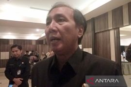 Pj Bupati: Tingkatkan pengawasan lalu lintas ternak antisipasi PMK