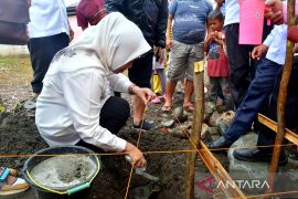Bupati Gorontalo Utara dukung pembangunan rumah ibadah