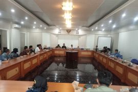 Komisi II DPRD Sukabumi panggil pengusaha tambang