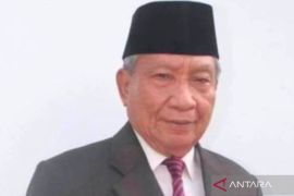 Pemkab gelar Shalat Ghaib atas wafatnya mantan bupati Mukomuko Ichwan Yunus, "Bapak Pembangunan" dan penerima ANTARA Award