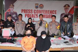 Polres Jember tangkap pasutri pemalsu dokumen untuk kredit bank