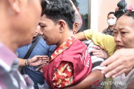 Terdakwa Agus ajukan pengalihan status tahanan di persidangan