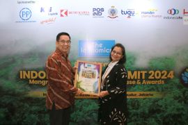 Bina UMKM, PT IKPP terima penghargaan 'Indonesia Best CSR in Pulp and Paper Sector 2024
