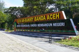 Delapan dosen UIN Ar-Raniry lulus uji kompetensi guru besar