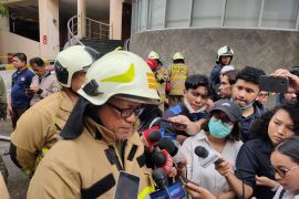 Pemadaman kebakaran Glodok Plaza dinyatakan selesai