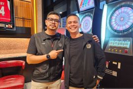 Adjis Doaibu sebut industri sepak bola mirip stand up comedy