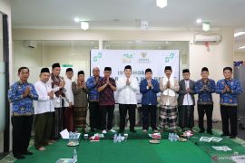 Penjabat Bupati Bogor ajak ASN bayar zakat lewat Baznas