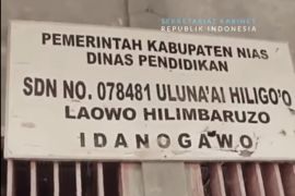 Setkab usul bangun rumah bagi guru hingga jembatan respons keluhan siswa di Nias