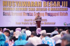 Pj Gubernur Sulsel mendukung Mubes III IKA SMAN 4 Makassar