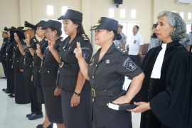 Kakanwil Kemenkum PB lantik delapan pejabat fungsional