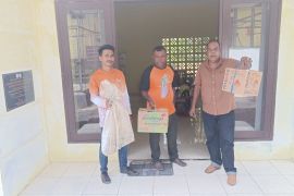 BKSDA Maluku amankan  10 satwa liar dilindungi dari ABK kapal