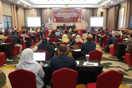 KPU Kabupaten Gorontalo evaluasi pengelolaan data informasi pilkada